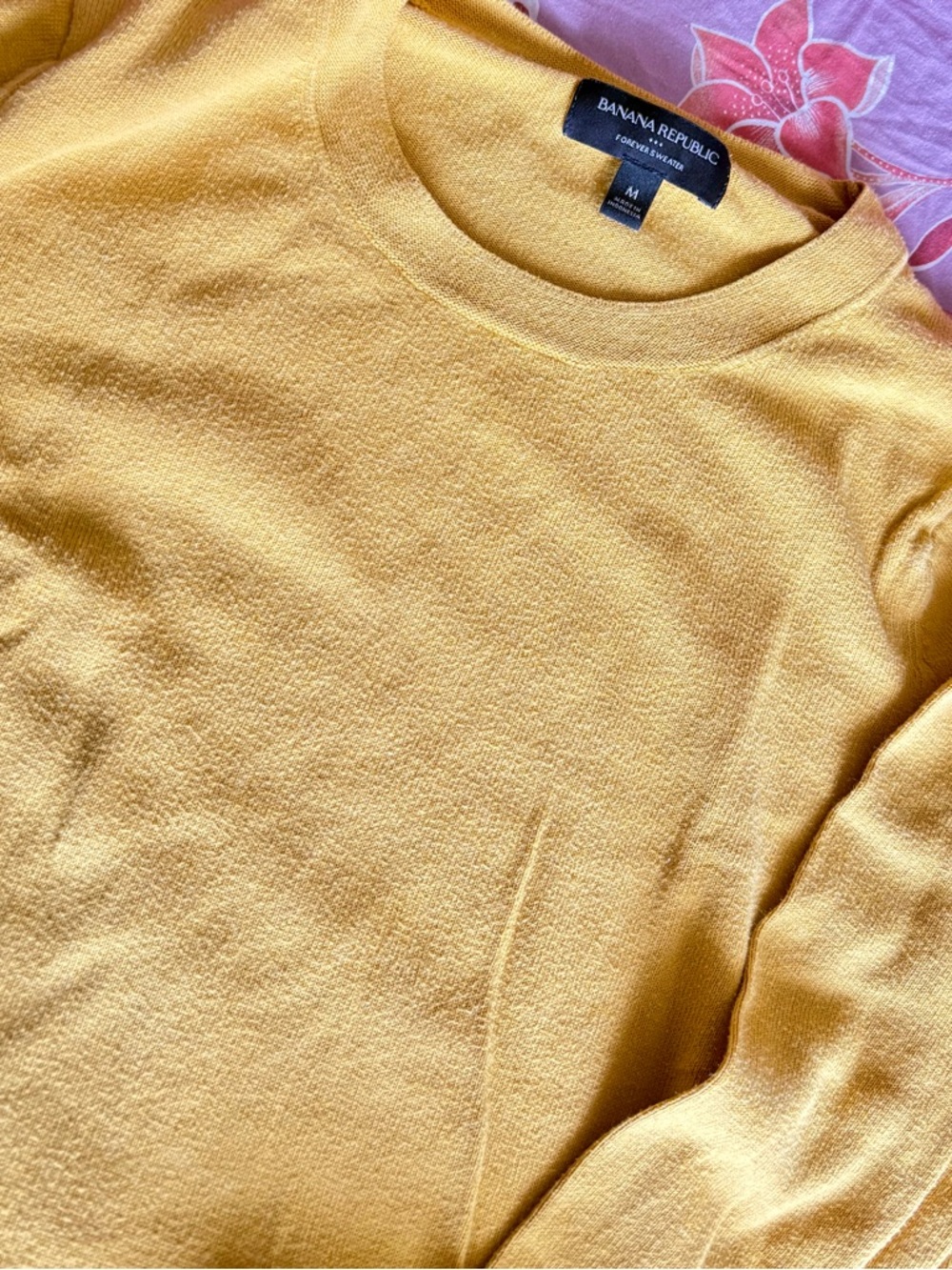 Banana Republic Women's Yellow Crewneck Forever Sweater